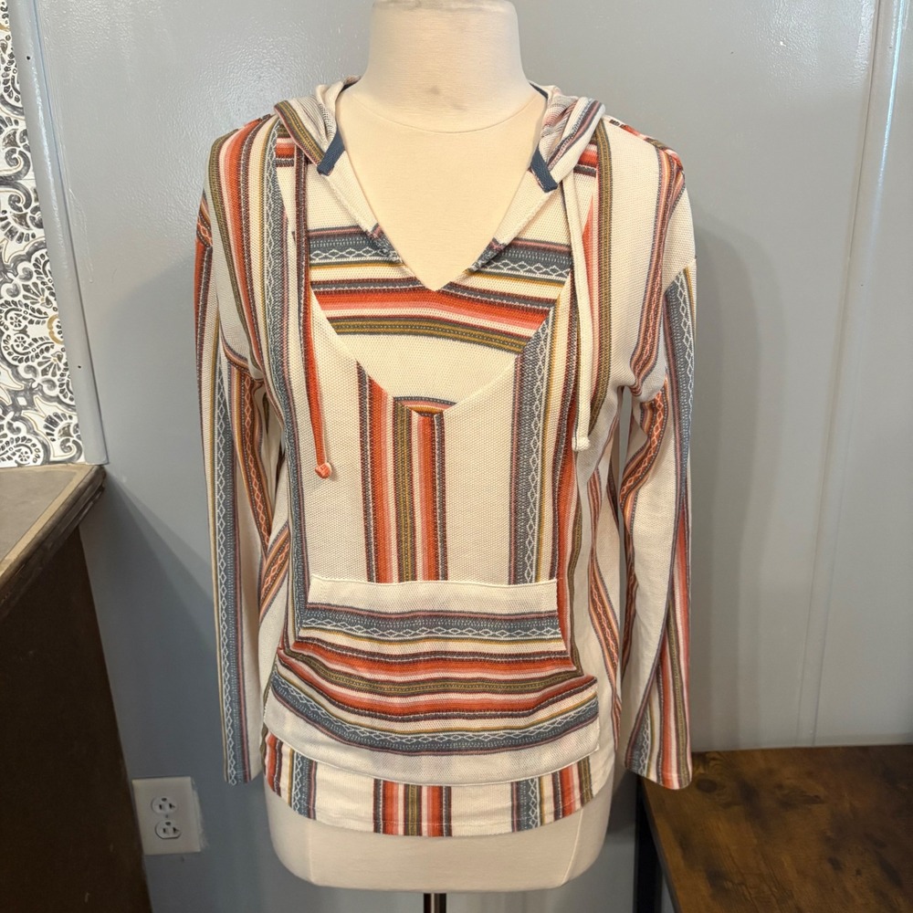 NWT Wallflower Aztec Striped Hooded Lightweight Pullover (Juniors Large)
